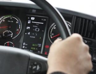 Situație: Aproape 300 de șoferi suceveni au, în acte, boli incompatibile cu calitatea de conducător
