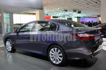 Renault Latitude