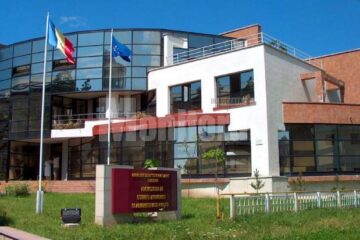 Aniversare: 20 de ani de învățământ economic superior la Suceava