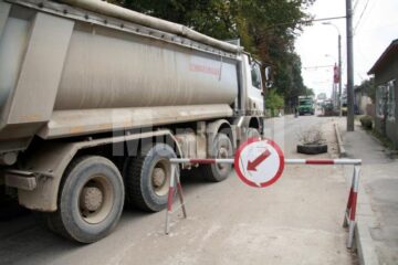 Indicatorul amplasat de familia Bucșă
