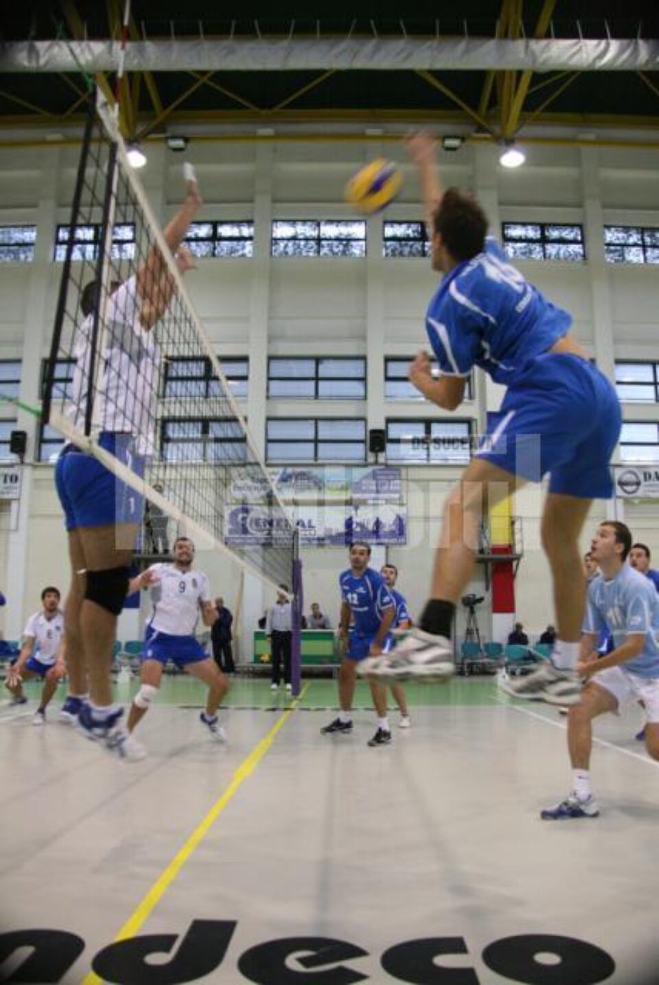 Echipa de volei CSMU LPS Suceava a bifat a doua înfrângere consecutivă în acest sezon al primului eșalon Echipa de volei CSMU LPS Suceava a bifat a doua înfrângere consecutivă în acest sezon al primului eșalon