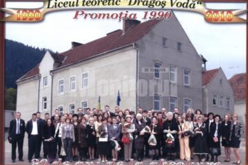 O parte dintre absolvenții promoției 1990 a Liceului teoretic „Dragoș Vodă” Câmpulung Moldovenesc s-au reîntâlnit, după 20 de ani