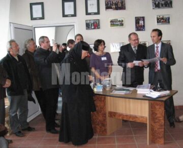 Monahia Elena Simionovici, la momentul decernării Premiului special pentru anul 2008