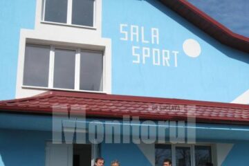 Recepția lucrărilor de modernizare s-a făcut în prezența președintelui CJ Suceava, Gheorghe Flutur, și a primarului din Calafindești, Loghin Saviuc