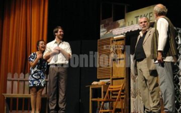 Umor de bună calitate: Aplauze la scenă deschisă pentru „Take, Ianke și Cadîr”, la Suceava