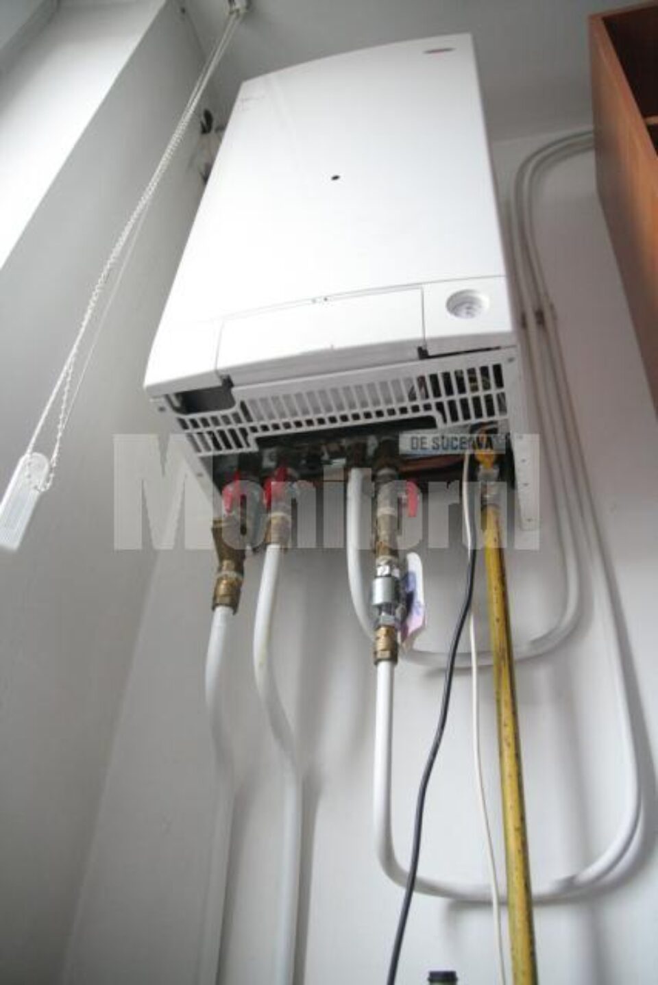 Proprietarii de centrale de apartament au declanșat o acțiune de strângere de semnături pentru anularea ordinului nr. 343/2010