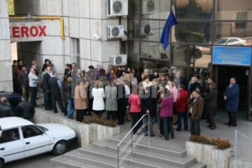 Protest: Miting spontan al finanțiștilor suceveni