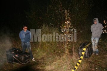 Doi dintre cei șapte cărăuși care au fost prinși de polițiștii de frontieră