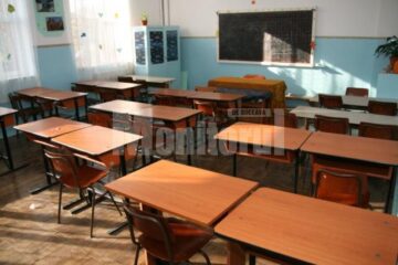 Gata cu greva: Elevii din Ipotești revin luni la ore