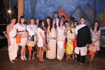 Balul Bobocilor: Zeii Egiptului, Miss și Mister 2010, la Colegiul Tehnic „Mihai Băcescu” din Fălticeni