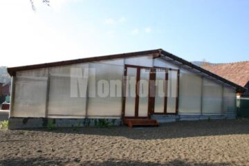 Ofertă doi în unu: Relaxare și tratament în piscina acoperită, cu apă sărată, de la Cacica