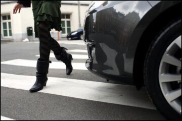 Semne de întrebare: Un accident în care a murit o bătrână, mutat de pe trecerea de pietoni