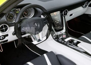 Mercedes SLS AMG E-Cell