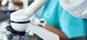 Doi români, printre cei care au descoperit un element biologic comun pentru 11 tipuri de cancer