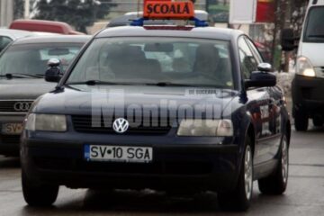 Opt la sută din elevii școlilor de șoferi nu se gândesc la siguranța lor sau a pasagerilor
