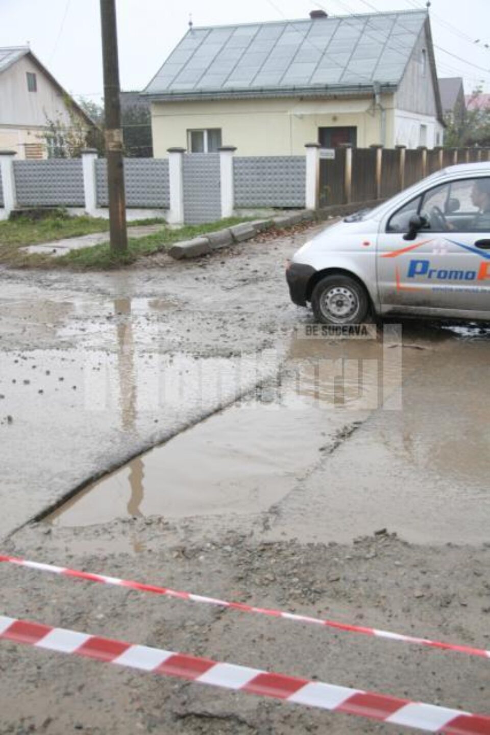 Strada Gheorghe Doja, plină de șanțuri