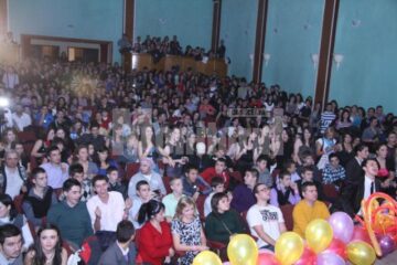 Balul Bobocilor Liceului Teoretic “Ion Luca”, evenimentul nr.1 al toamnei în Vatra Dornei