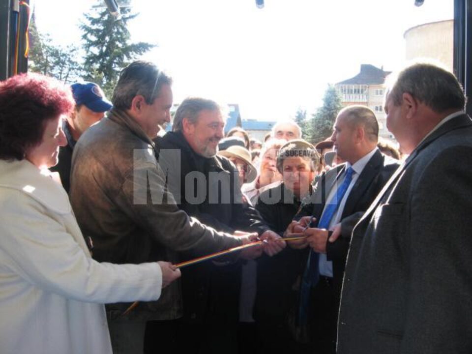 La Gura Humorului: UNICARM și-a deschis al treilea magazin din județul Suceava