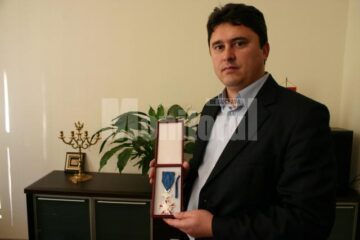 Ghervazen Longher: „Medalia oferită Uniunii Polonezilor din România este o recunoaștere a activității depuse pentru păstrarea și promovarea limbii, tradițiilor și obiceiurilor”