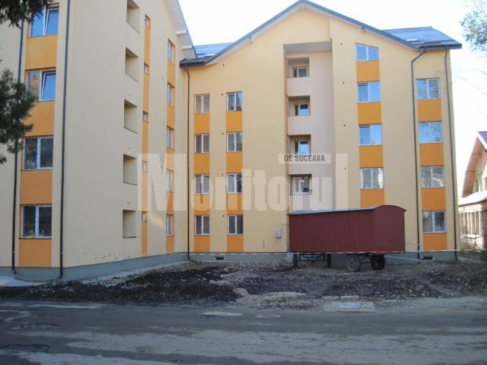 Rădăuți: 80 de familii tinere vor petrece sărbătorile de iarnă în noile locuințe ANL