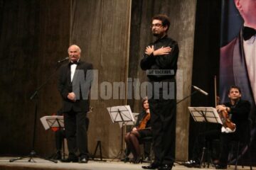 Nostalgie: Maestrul Tudor Gheorghe și „Cavalerii felinarelor târzii”, pe scena suceveană