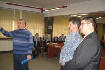 Reprezentanții firmelor de repartitoare Elsaco si Techem, convocați ieri de primarul Ion Lungu la ședința lunară cu asociatiile de proprietari