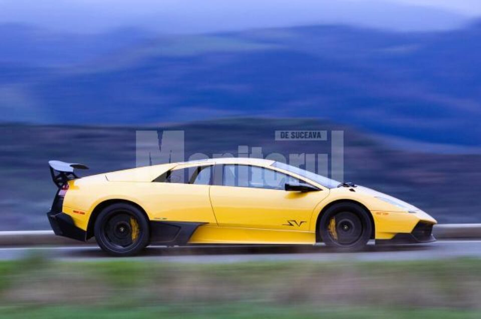 Lamborghini Murcielago LP 670-4 SV