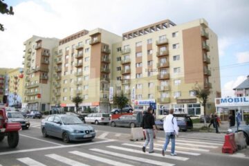 Achiziție: Primăria Suceava, dispusă să cumpere apartamentele din blocurile „Kosovo”
