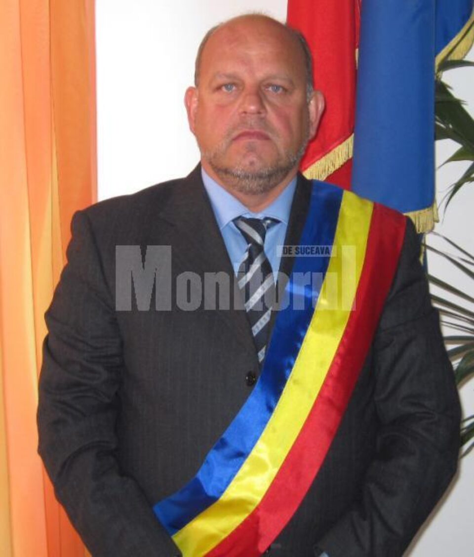 Primarul municipiului Rădăuți, Aurel Olărean