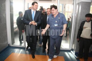 Aflat în vizită la Suceava: Ministrul Sănătății a apreciat investițiile făcute la Spitalul Județean