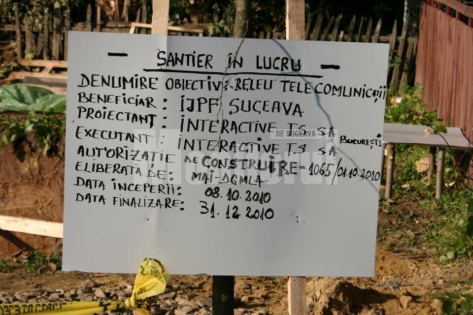 Teama de radiații: Cu antena de radiocomunicații deasupra casei