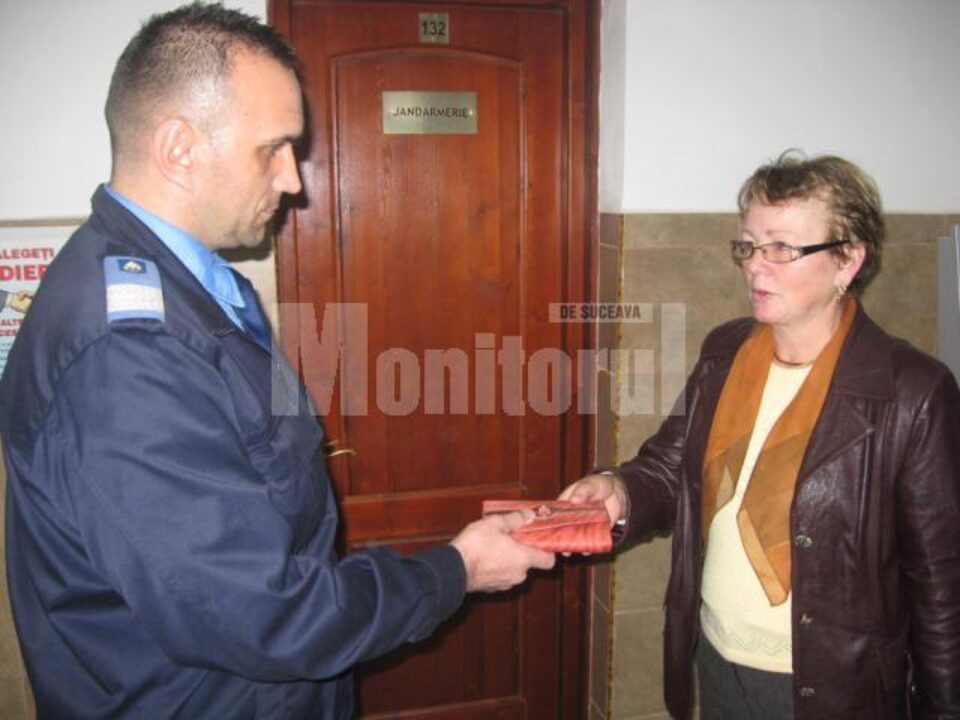 Femeia i-a mulțumit jandarmului pentru gestul său