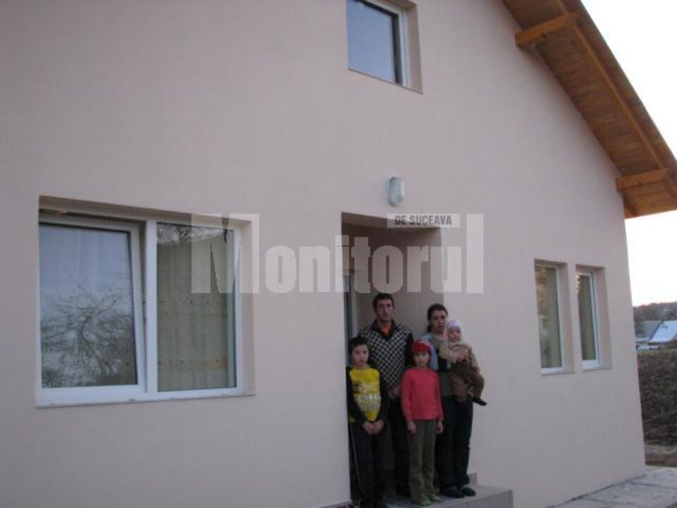 Familia Hatneanu s-a mutat în casă nouă