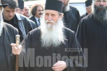 ÎPS Pimen, Arhiepiscop al Sucevei și Rădăuților, a fost prezent în sala de judecată