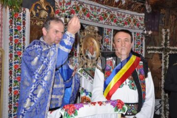 Manifestare: Omagiu adus folcloristului Simion Florea Marian și slujbă religioasă la Poiana Stampei