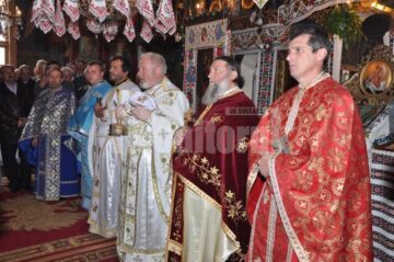 Manifestare: Omagiu adus folcloristului Simion Florea Marian și slujbă religioasă la Poiana Stampei