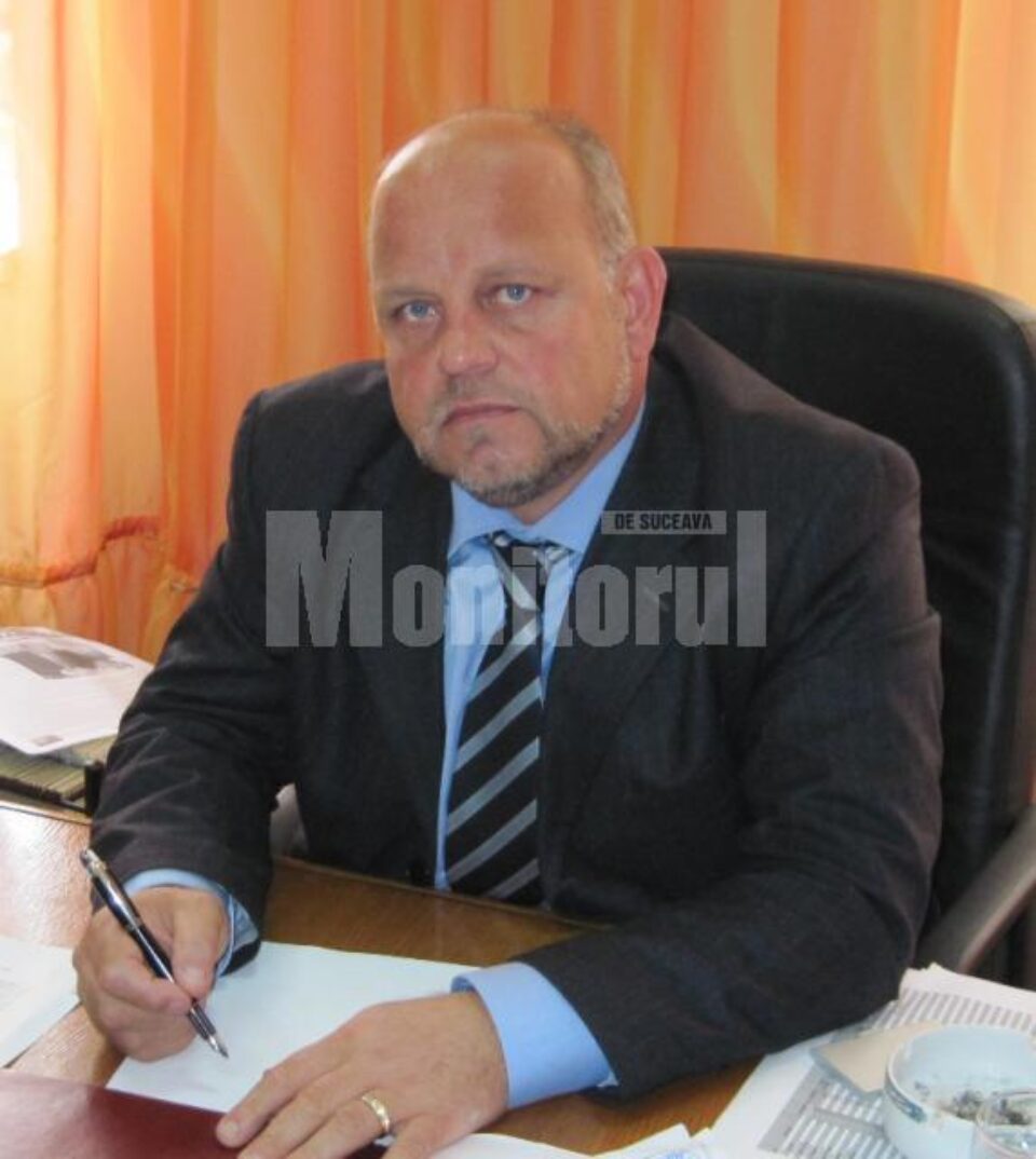 Primarul municipiului Rădăuți, Aurel Olărean