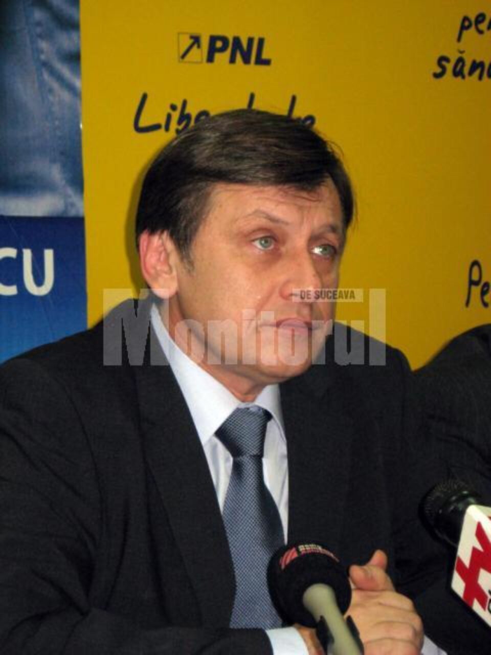 Antonescu: Nici un liberal nu a fost vreodată membru într-un cabinet Emil Boc