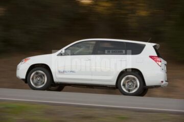 Toyota RAV4 EV Concept