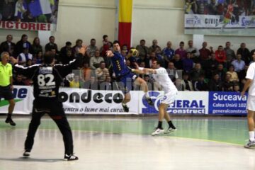 Handbal: Sucevenii i-au chinuit serios pe campioni