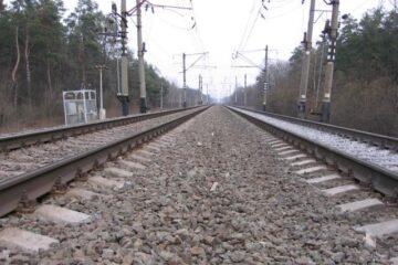 Calea ferată, un permanent pericol pentru șoferi. Foto: static.panoramio.com