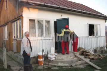 Umanitar: Baumax a ajutat o familie nevoiașă din Dănila