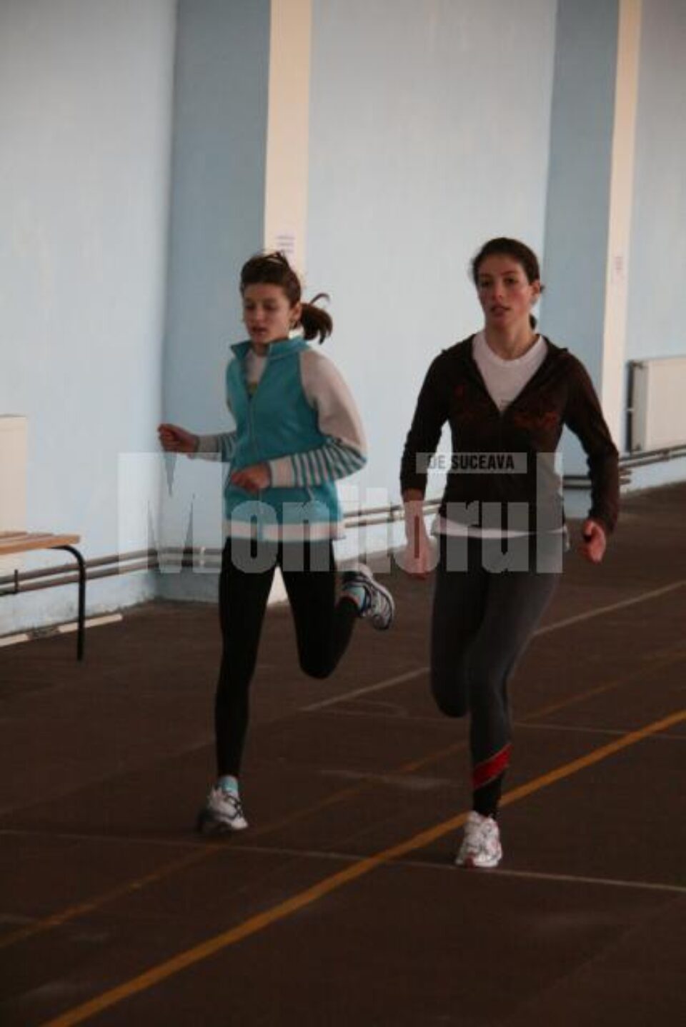 Sala de atletism din complexul sportiv Areni va găzdui astăzi o nouă competiție Sala de atletism din complexul sportiv Areni va găzdui astăzi o nouă competiție