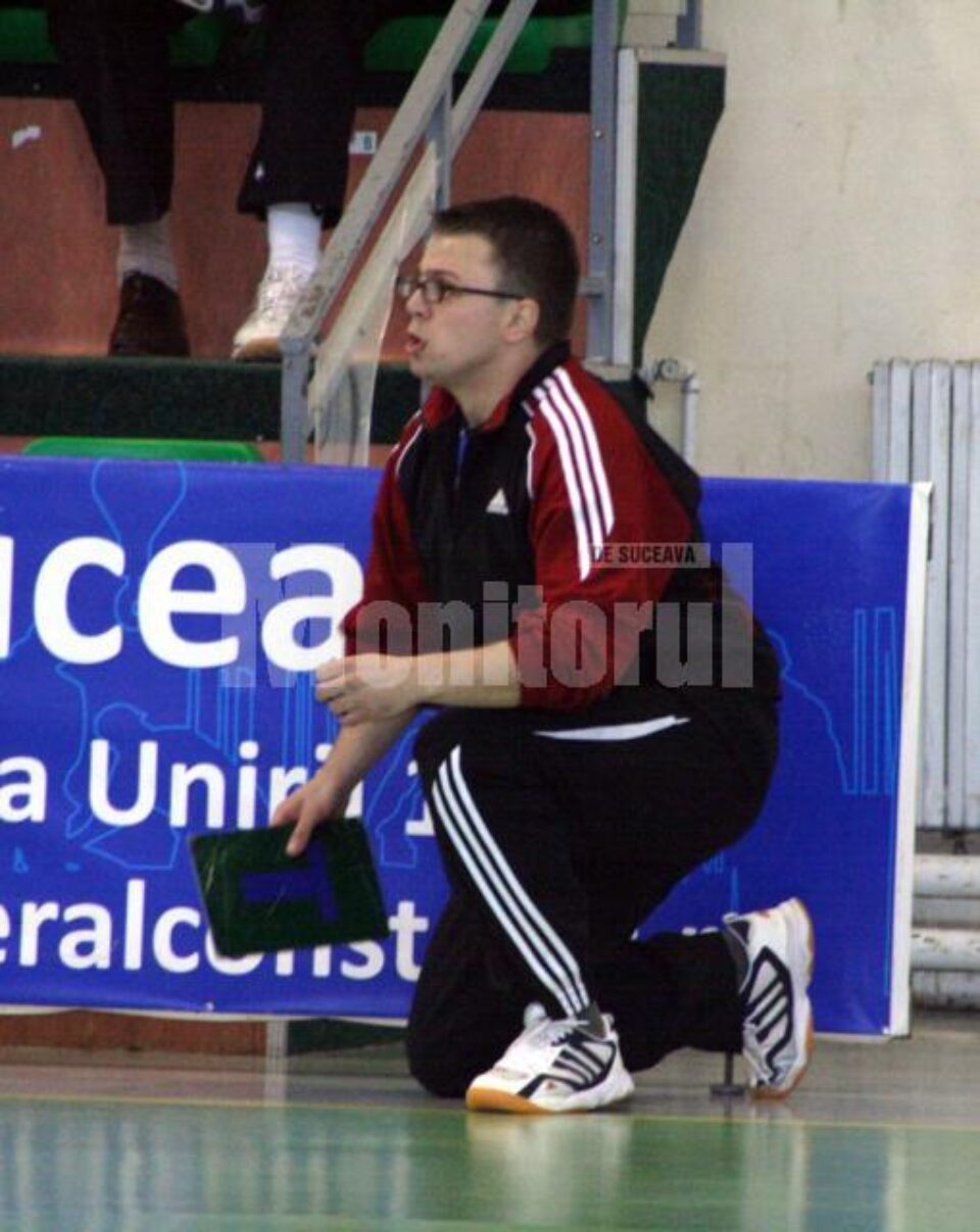 Elevii lui Răzvan Bernicu nu au avut probleme în a-și apropia victoria Elevii lui Răzvan Bernicu nu au avut probleme în a-și apropia victoria