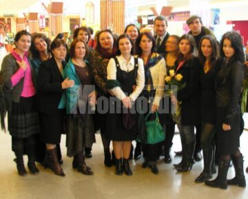 Artiștii plastici expozanți
