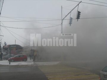 Incendiu: Flăcări pe stadionul Areni, la sediul AJF