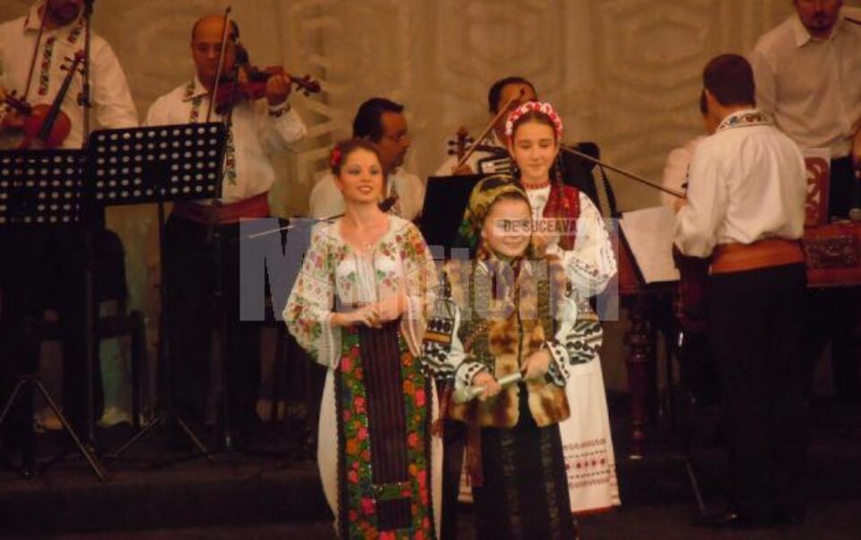 Festival de folclor, Zalău: Diplome de excelență și de onoare pentru artiștii suceveni