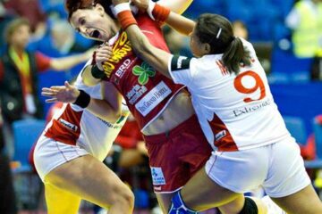 România a obținut o primă victorie la Campionatul European de handbal feminin