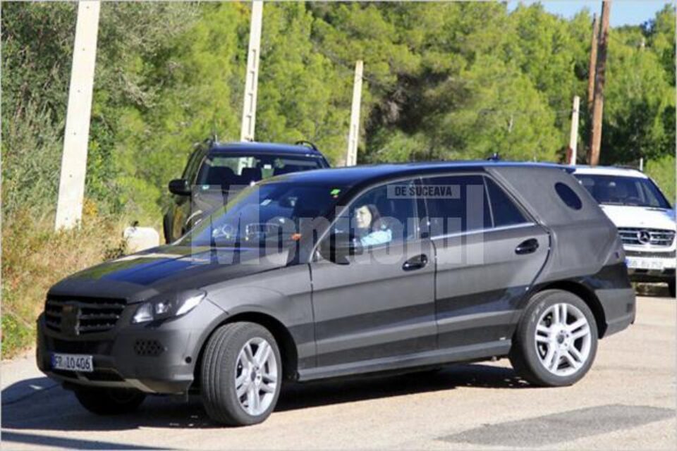 Mercedes ML 2011 Prototype
