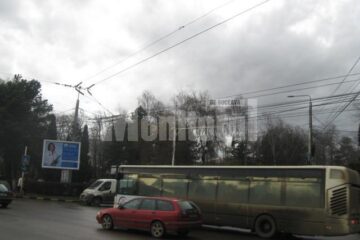 Cablurile de troleibuz aparținând societății de transport public local, ținta hoților